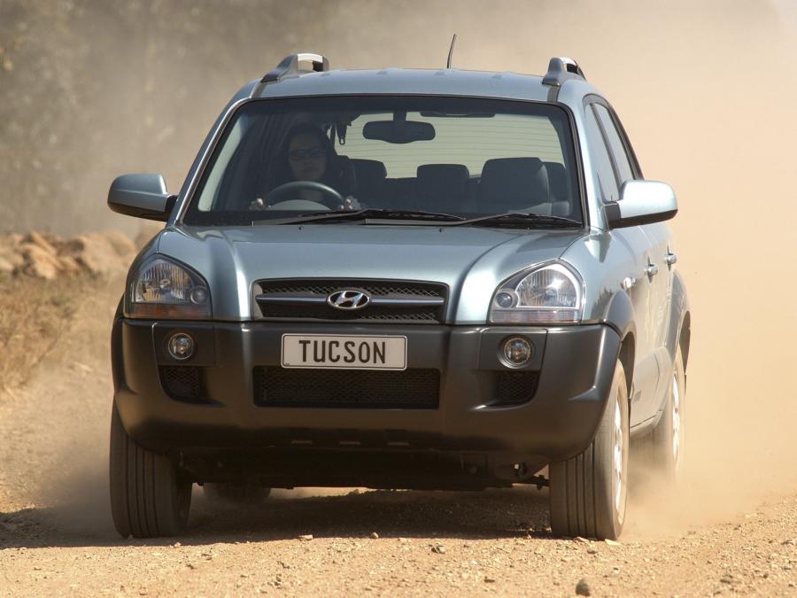  Hyundai Tucson 2004 года  (ZA) (фото 7 из 16)
